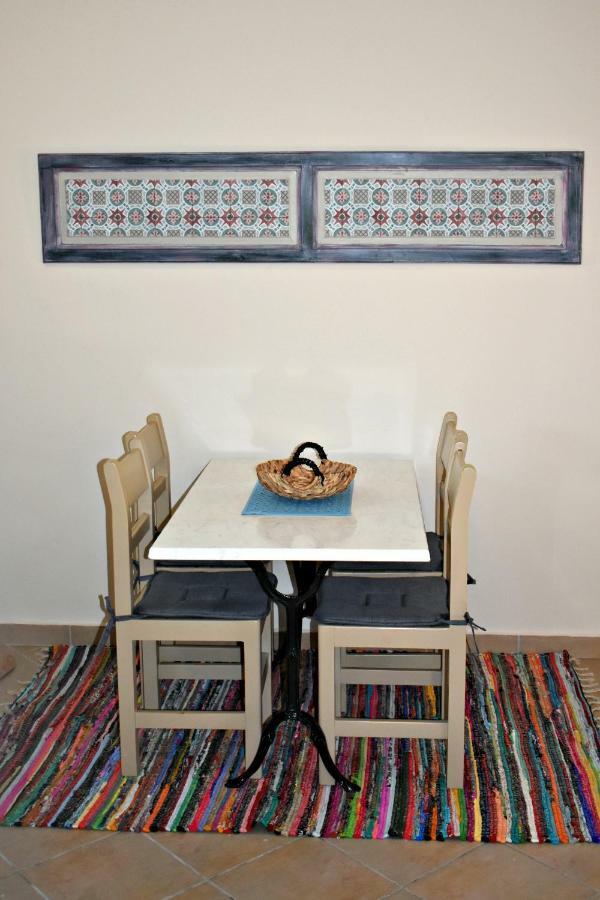 Kakia 2 Bedroom Apartment ไซคิย์นธอสทาวน์ ภายนอก รูปภาพ